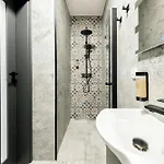 Wyszogrodzka 64 Aparthotel