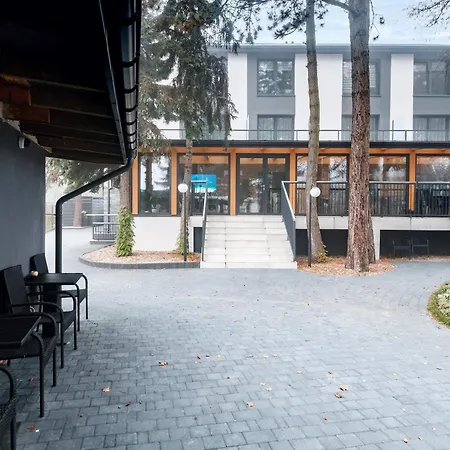 Aparthotel Wyszogrodzka 64