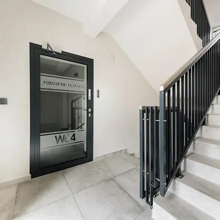 Wyszogrodzka 64 Aparthotel 3*