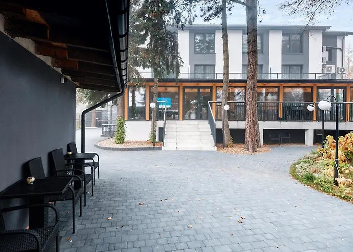 Aparthotel Wyszogrodzka 64