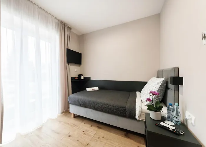 Wyszogrodzka 64 Aparthotel